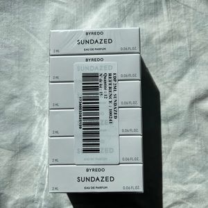 🖤🤍BYREDO SUNDAZED eau de parfum 24ml 🖤🤍